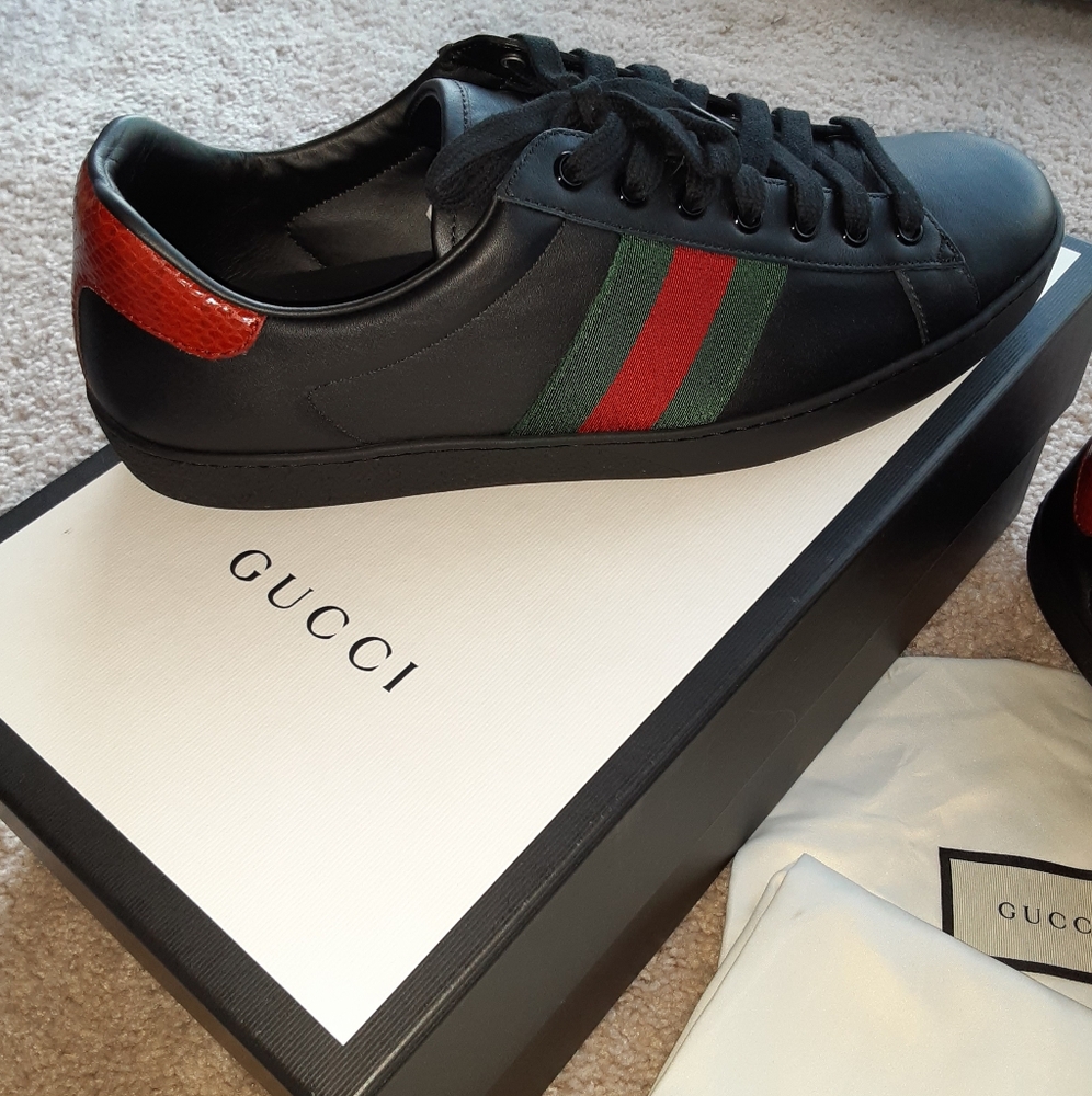 NWB GUCCI ACE LOW TOP TRAINER